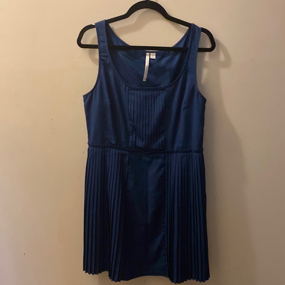 Lauren Conrad Navy Blue Pleated Dress size 16